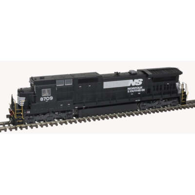 Atlas Master 10004213 HO Dash 8-40C NS #8709 DitchLights