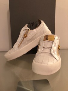 zanotti croc sneaker