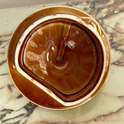 English Mid Century Brown Pottery Tea Pot “Leaf” - Picture 6 of 7