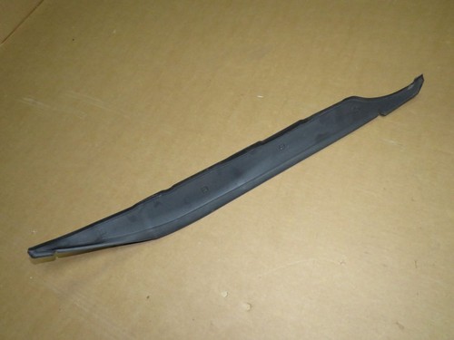 Original VW ID.3 Schließteil Kotflügel links M20819 10a821111a