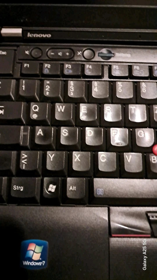 Lenovo ThinkPad X220 · i7-2540M · 8GB · 240GB, photo 2 of 4