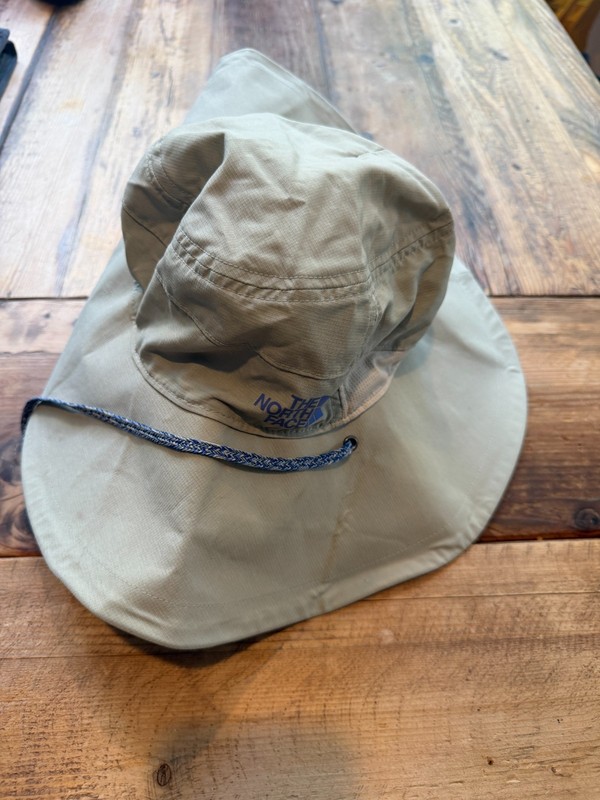 TNF The North Face Sun Cap Boonie Bucket Hat L/XL Lavendar Logo Chin Strap