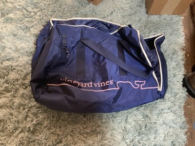 Vineyard Vines Navy Blue Duffle Bag Zip Closure Shoulder Strap Travel
