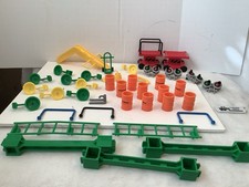 Lot of Vintage Rokenbok System Assorted Accessories