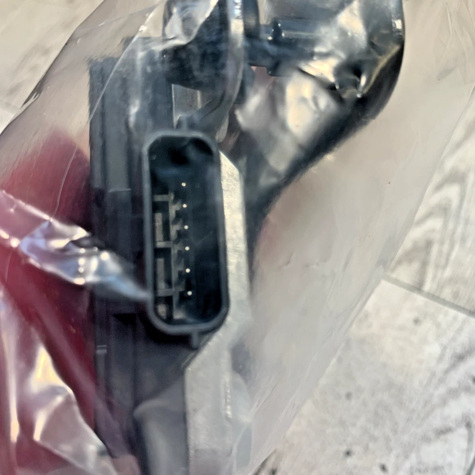 Hyundai Sonata Radar 99110L0000 OEM NEW 2019–2023 Adaptive Cruise Sealed - Image 4 of 4