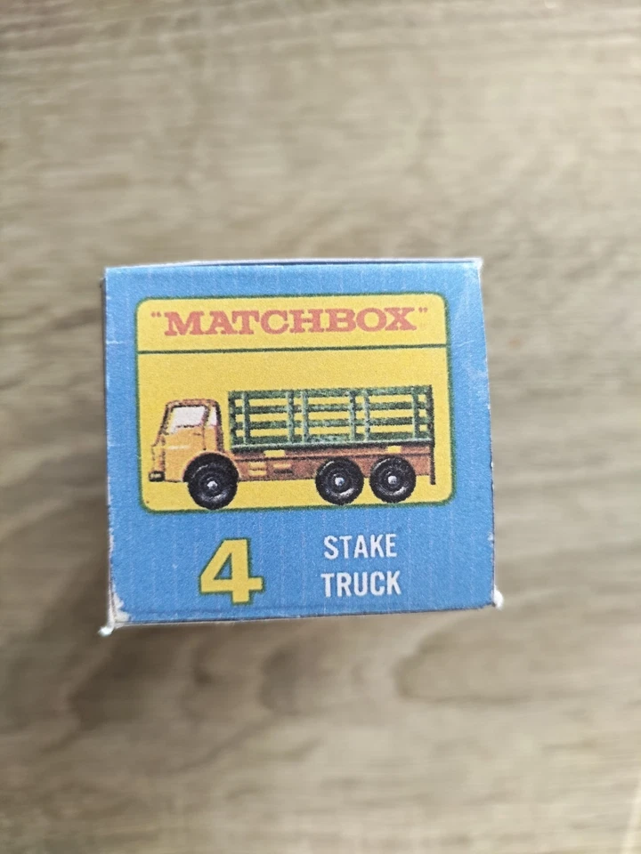Matchbox Regular Wheels No4 Stake Truck  - Replica / Copy Box only - Image 3 of 3