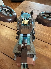 LEGO 70145 - Legends of Chima - Maula's Ice Mammoth Stomper - Incomplete 1 FigB1