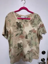 d & co Active Woman Short Sleeve Cotton Tee.