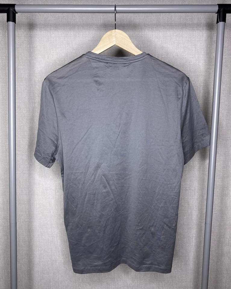 Camiseta Porsche Design Gris Talla S Hecha en Portugal Foto 2 de 4