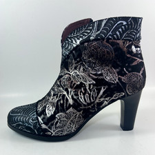 Floral Heeled Ankle Boot; L'artiste Spring Step Lida Black Multi 7.5M in Box NIB