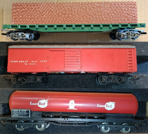 Triang and Lima model train carriages HO/OO
