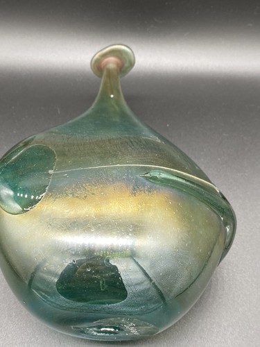 Jarrón de vidrio artístico iridiscente Bagley  - Imagen 5 de 10