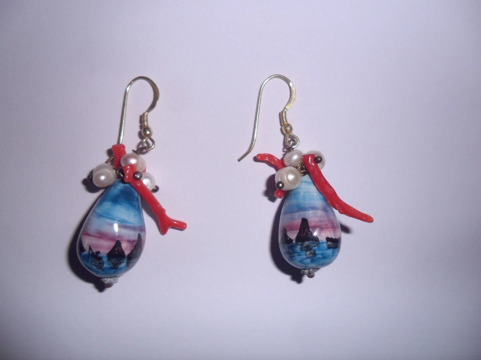 orecchini in argento 925 corallo perle e ceramica di caltagirone decorata - Immagine 3 di 4