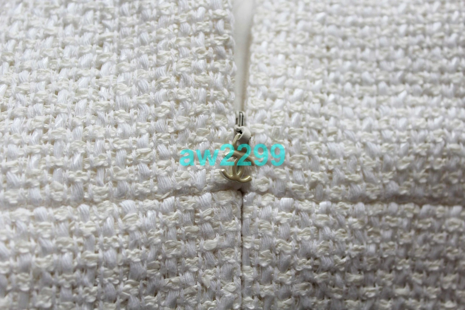 OFF WHITE CHANEL ABITO DA PASSERELLA IN PELLE CON FINITURE IN TWEED BIANCO NUOVO 40