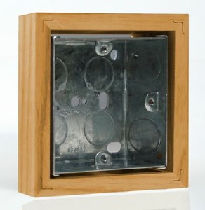 Varilight Xkboxso Kilnwood Wooden Oak Surface Mounted Pattress Box Single 25mm Ebay