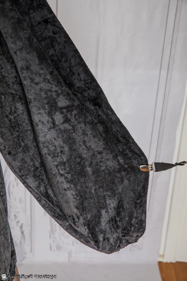 Disfraz de campesino renacentista mediano pirata renacentista negro Foto 4 de 4