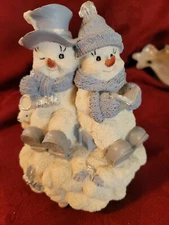 MUSICAL ENCORE SNOW BUDDIES SNOWMEN MUSIC BOX FIGURINE  COLLECTIBLE. 
