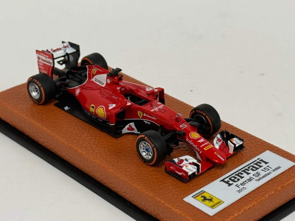 1/43 Ferrari SF15 T from 2015 F1 Season of Sebastian Vettel Leather base  JPN156 - Image 4 of 4