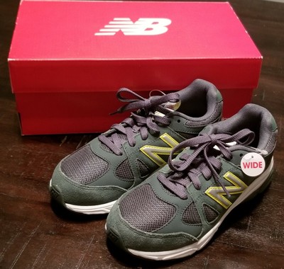 new balance kids size 3