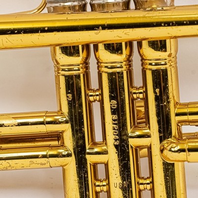 King Tempo 600 Bb Trumpet – Made in USA with Case, Mouthpiece