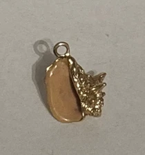 ~Vintage~14K Gold ~3D Conch Shell~Enamel~Charm~Pendant~3.4g