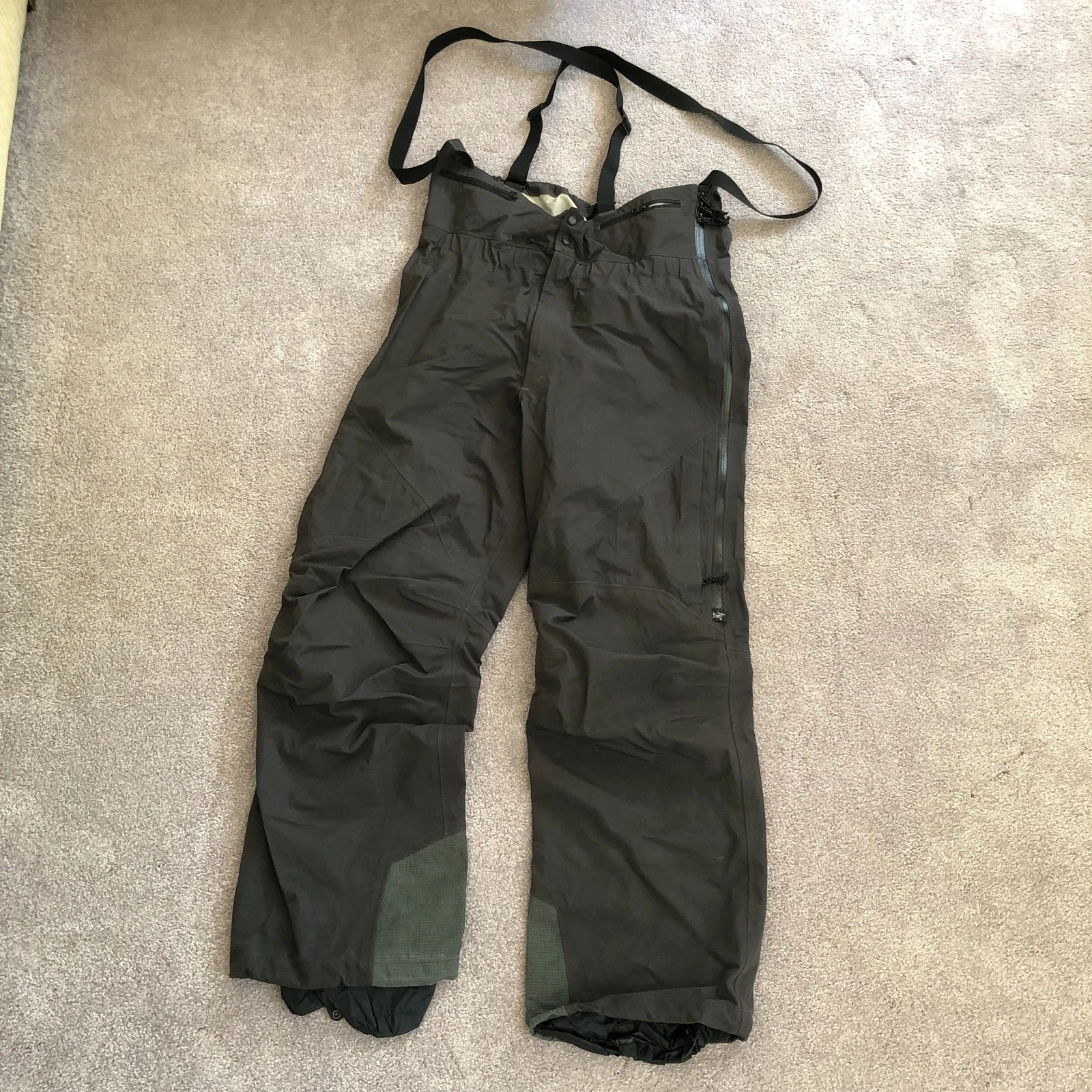 Vtg Arc'teryx Bib Mens L Black Gore Tex Ski Snowboard Pants READ
Opens in a new window or tab