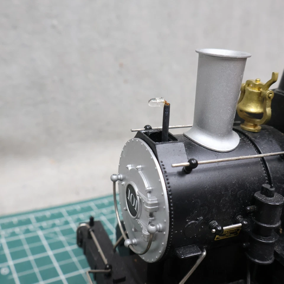 AT&SF 101 Dockside Switcher 0-6-0T G Scale Locomotive USA Trains WORKING Sound - Image 4 of 4