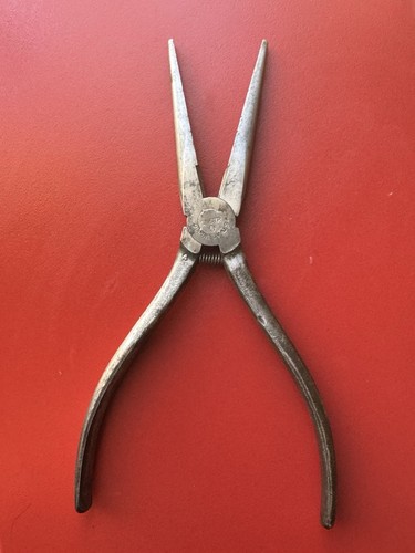 Vintage Utica Needle Nose Pliers w Wire Cutter Made In USA - Picture 3 of 5