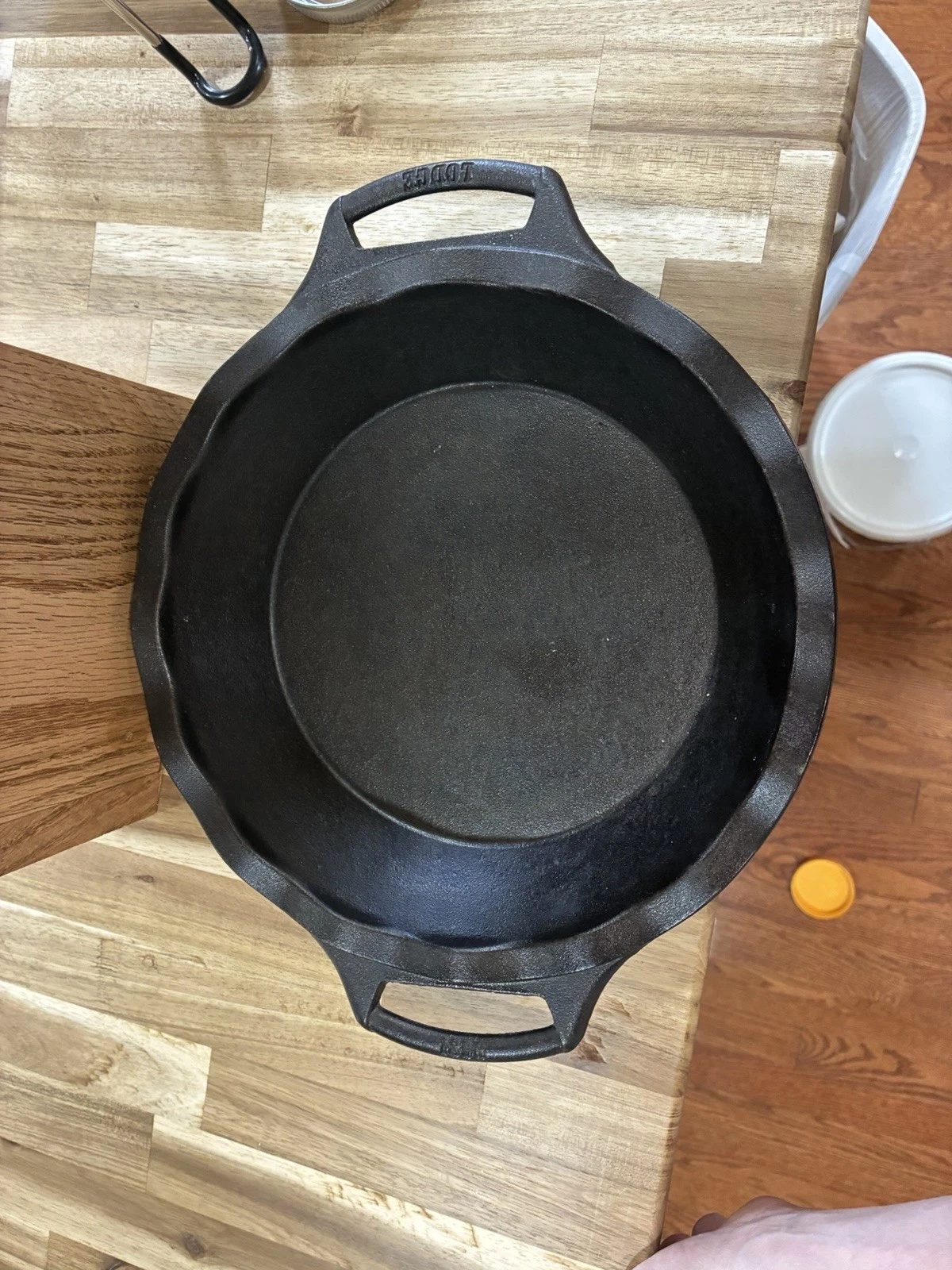 Lodge Cast Iron Pie Pan 9 Inch
