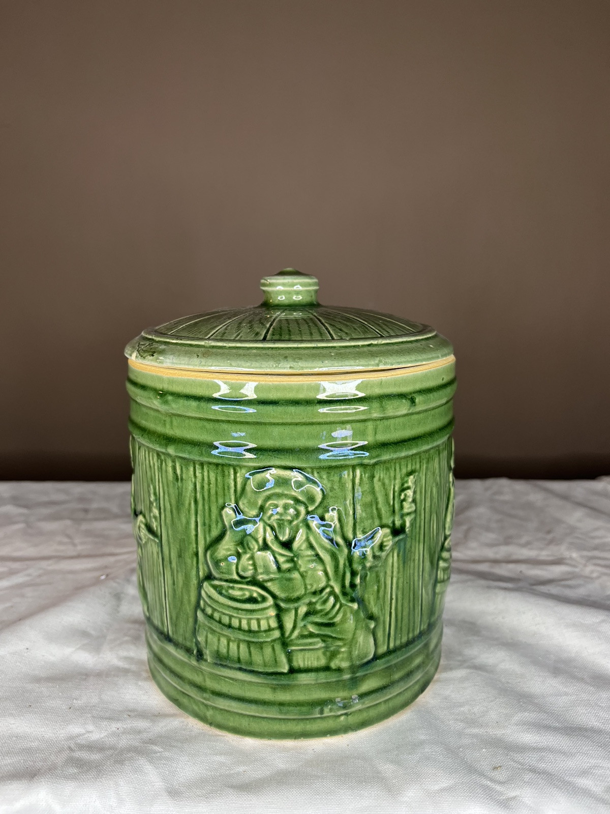Vintage Collectible Home Decor Green McCoy Tavern Scene Tobacco Jar