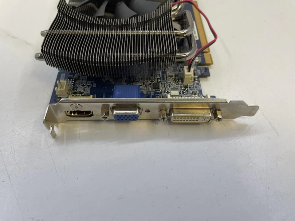 GIGABYTE nVIDIA GeForce 9800GT Video Card 1 GB | GV-N98TOC-1GI - Image 2 of 4