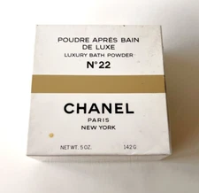 CHANEL No 22 Luxury Bath Powder (5 oz/142 g) Vintage, New sealed