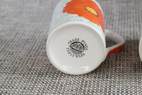 Set of 2 Vintage Retro Floral Mugs by Trade Winds Tableware Orange Flowers 300ml - Picture 8 of 10