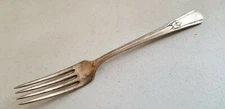  ANTIQUE, VINTAGE COLLECTIBLE FORK 7" SILVER PLATE - WM ROGERS MFG CO