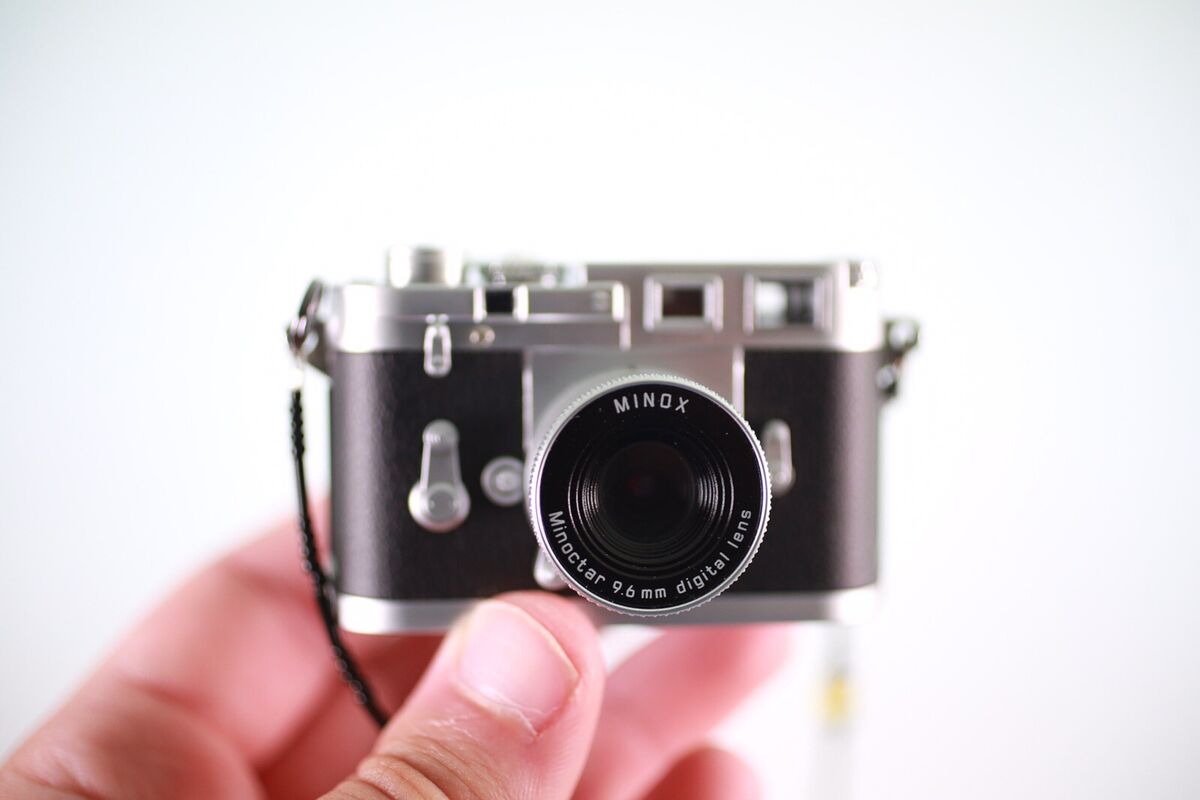 Minox Leica M M3 3.0 2.1MP Digital Camera - Black Silver for Minox Leica M M3 3.0 2.1MP Digital Camera - Black Silver for