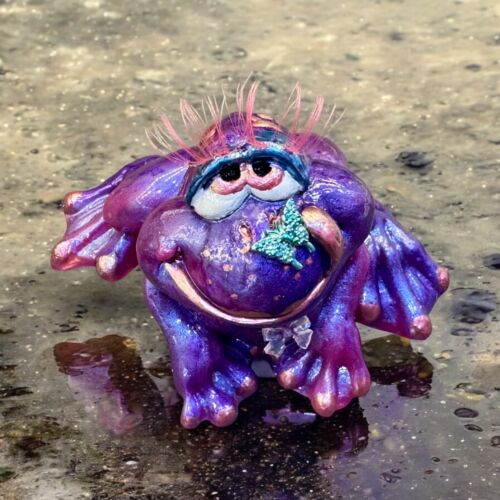 Handmade Character Frog Mold - Picture 10 of 10