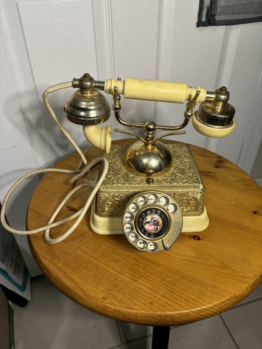 Vintage MCM Rotary Phone 1970's Original Cord Elegance French Cradle Series Gold - 第 1/7 張圖片