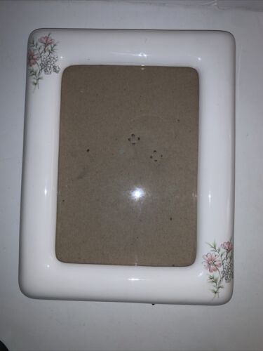 Vintage 1980’s Ceramic Picture Frame Pink White Florals Cottage Granny Core - Picture 3 of 16