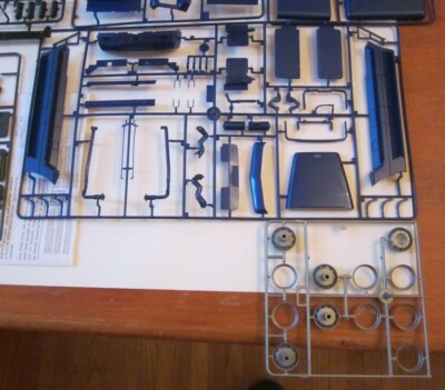 Italeri 3814 Freightliner FLD 120