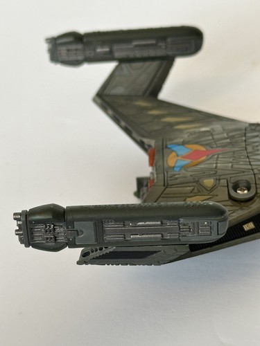 2009 Hallmark Keepsake Klingon Battle Cruiser Magic Ornament - Picture 9 of 13