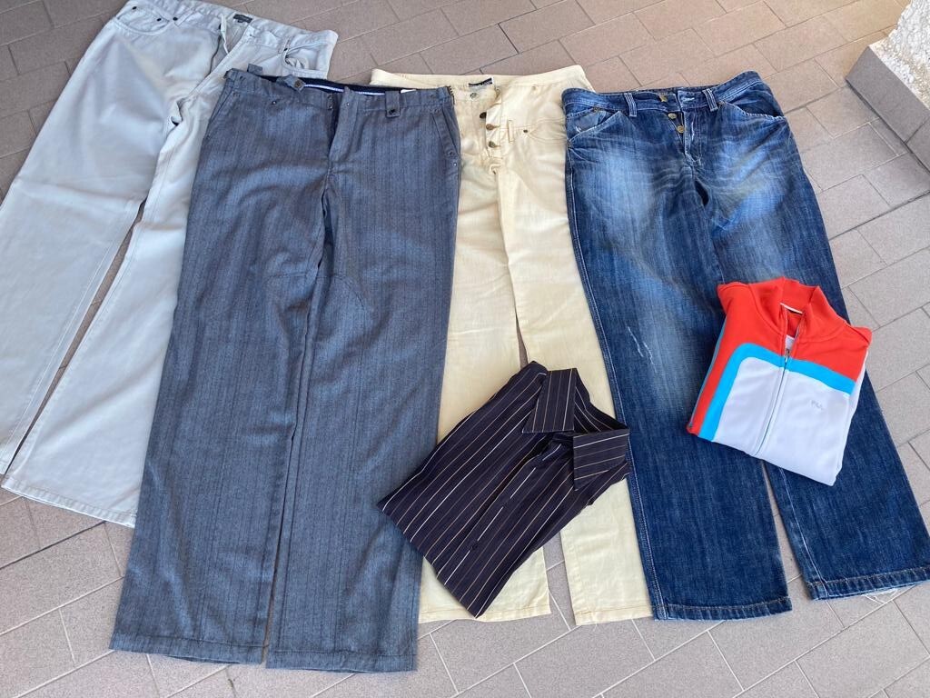 PREZZO REGALO Lotto 4 Pantaloni Uomo + Maglia FILA + Camicia Marrone