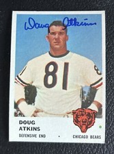 Doug Atkins Signed Autographed 1961  Fleer  Card #9 -Chicago Bears