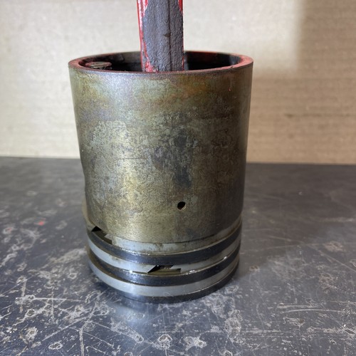 Antique 1 1/2HP Fairbanks Morse Dishpan Hit Miss Piston + Rod 3.5” - Picture 7 of 16