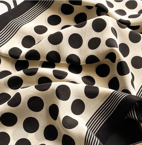 100% Mulberry Silk Crepe Schal Dots Print Halstuch Oblanger Schal Schwarz/Weiß - Bild 5 von 6
