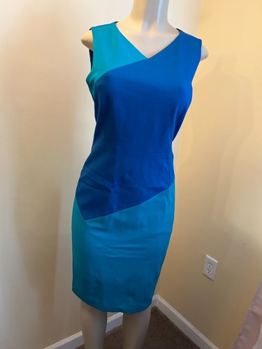 Classiques Entier Women's Blue and Green Classy V-Neck Lined Sheath Dress