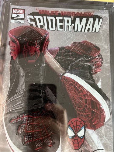 MILES MORALES SPIDER-MAN 29 CGC 9.8 SS ~ SIGNED & SKETCH Mike Mayhew Variant - Bild 7 von 11