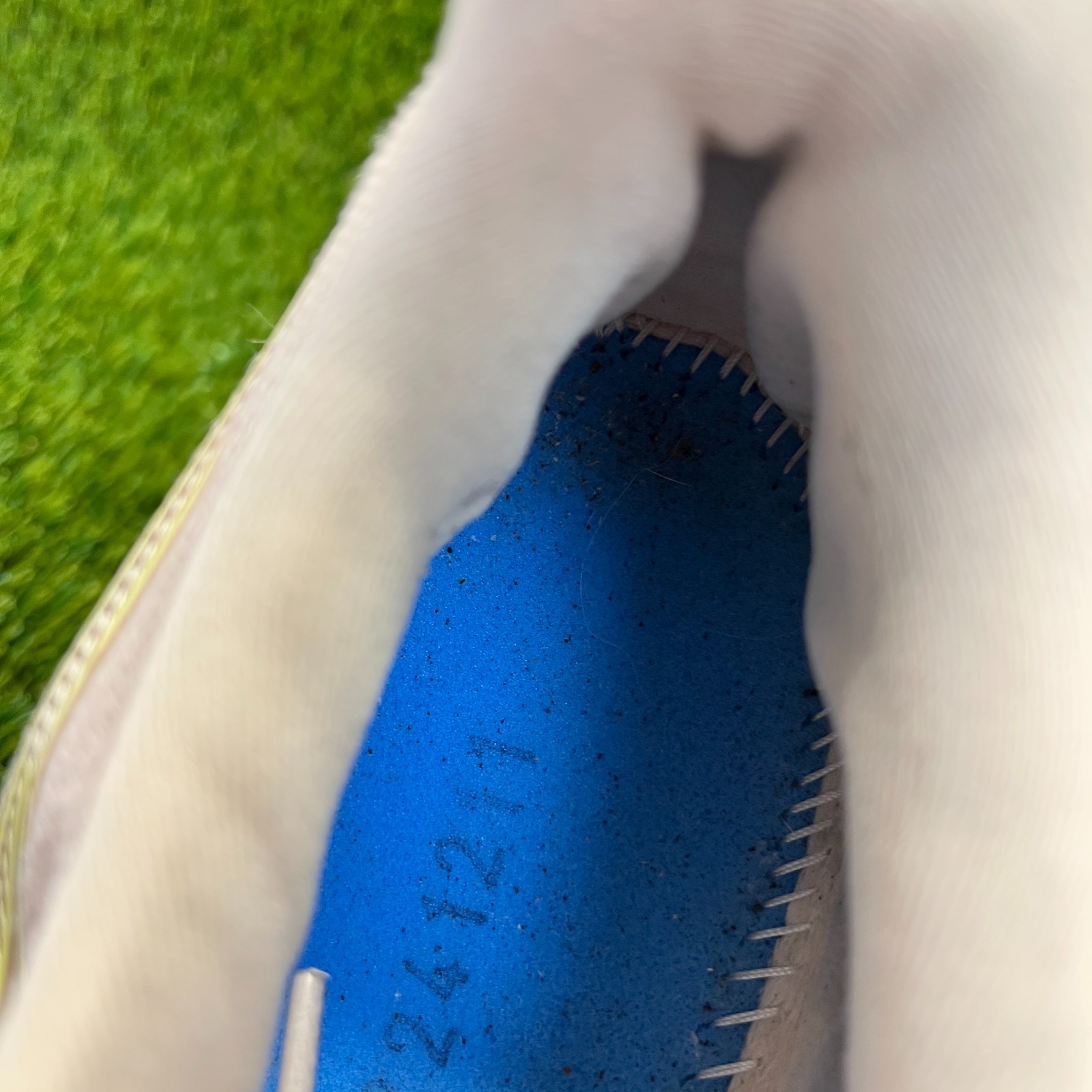 Asics Gel-Cumulus 27 Womens Size 10D Pink Beige Athletic Running Shoes Sneakers thumbnail 2