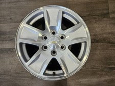 17 Chevy Silverado Tahoe Oem Wheel 17x8 5 Spoke Aluminum Alloy Rim 20937960 17 Chevy Silverado Tahoe Oem Wheel 17x8 5 Spoke Aluminum Alloy Rim 20937960