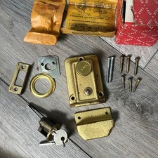 Vintage Yale Springlatch No. 80 Brass Gold Latch Door Lock Pin Tumbler w/ Keys