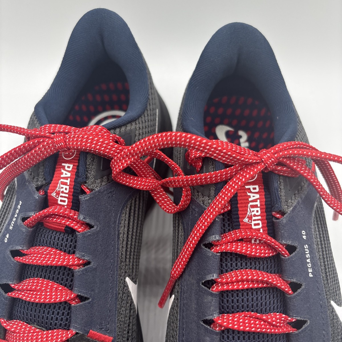 Nike Air Zoom Pegasus 40 New England Patriots Shoes DZ5987  display picture 2